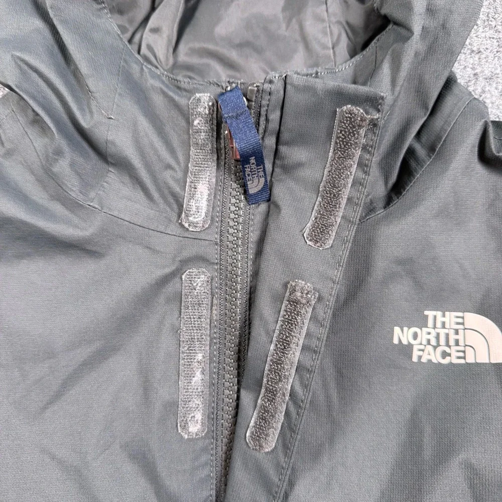 The North Face Rain Jacket Boys L 14/16 Grey DryVent Hooded Colorblock Coat